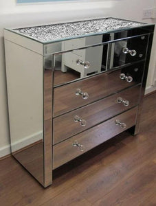 Monica Diamond crush 5 Draw Chest in Silver