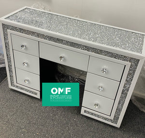 7 draw diamond crush dressing Table in White with border trim stock due